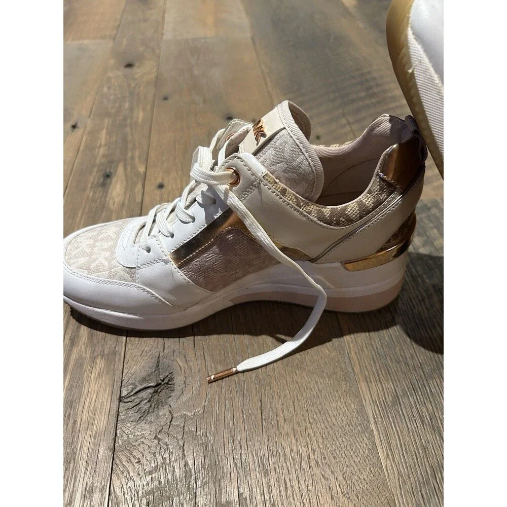 Michael Kors Georgie Trainer Sneakers Women’s Size 7 Leather and Rose Gold Retro